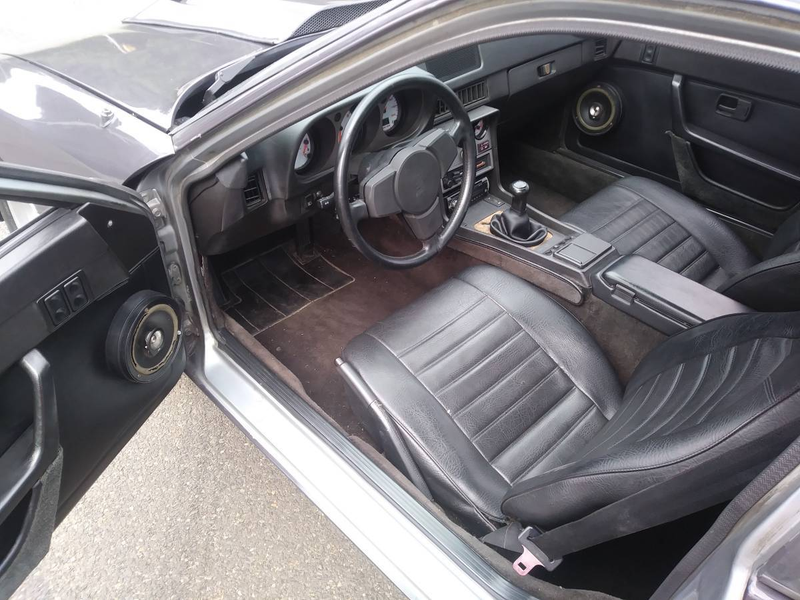 Illustration for article titled At $9,500, Might This Small Block-Powered 1983 Porsche 944 Really Be a Big Deal?